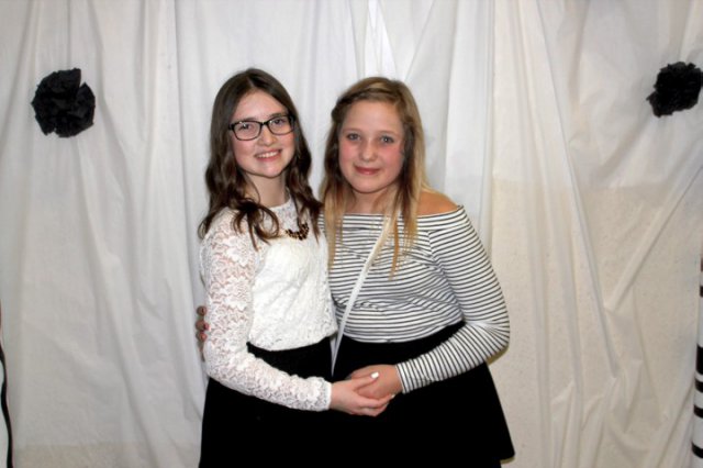 Schuelerball2016_138