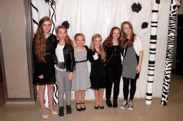 Schuelerball2016_154